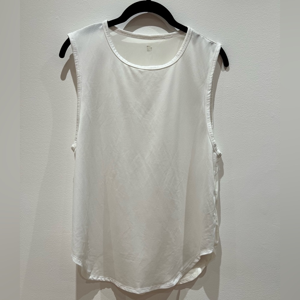 Fabletics Mesh Workout Tank Size M